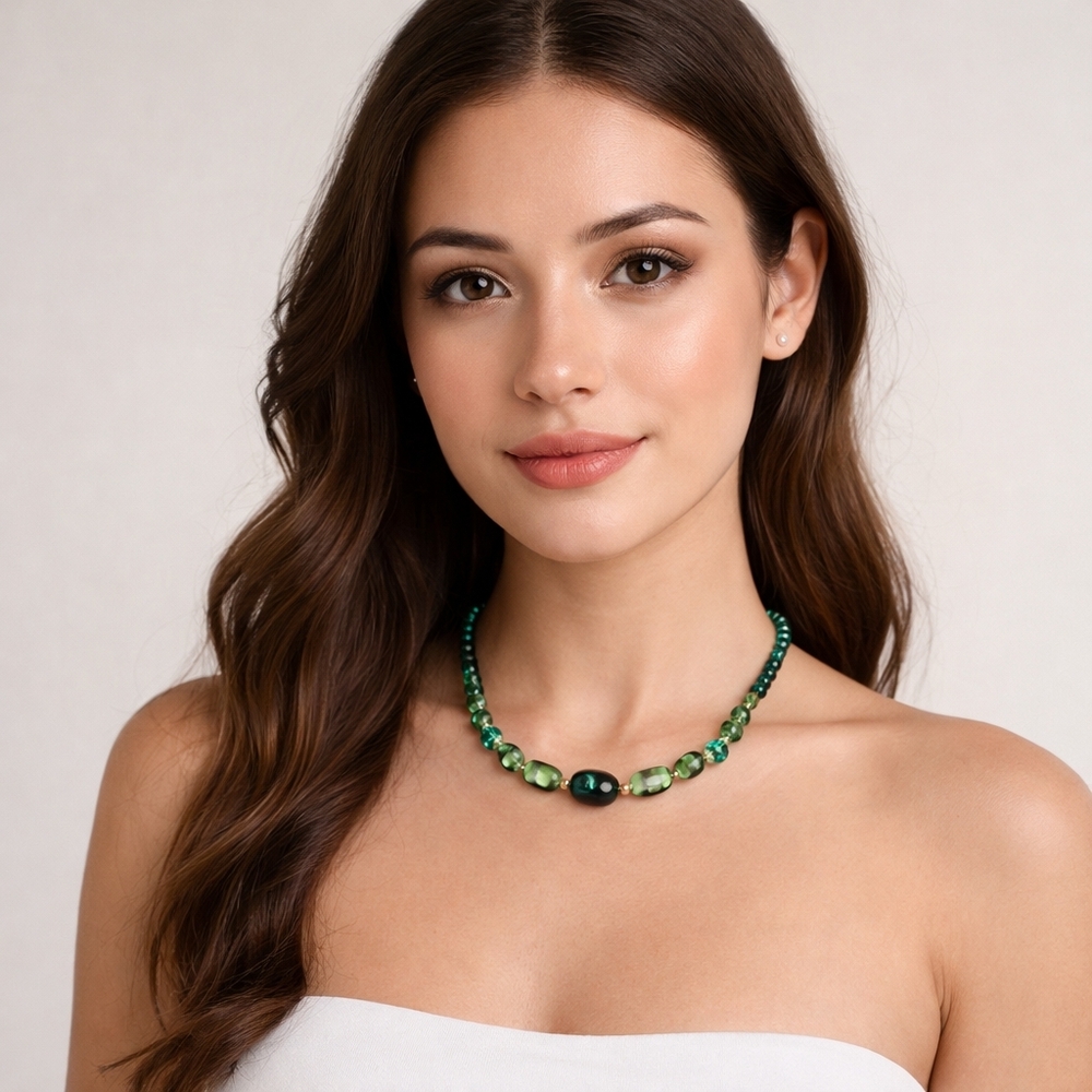 Vintage Murano Glass Emerald Green Beaded Necklace